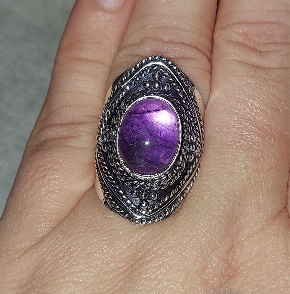 Star Amethyst Vintage Style Statement Ring